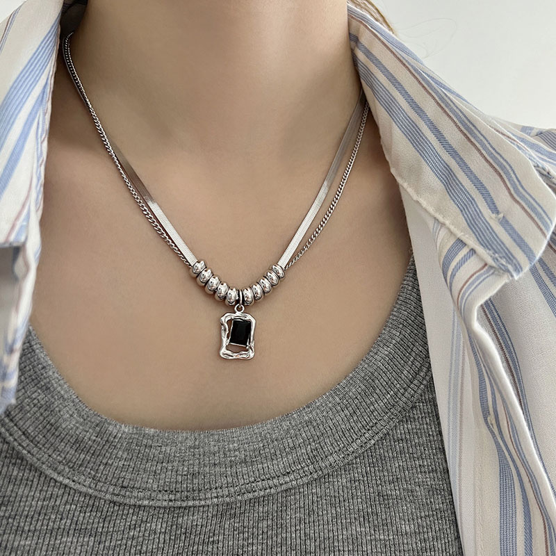 Xcm Chain - 女性用ステンレススチールチョーカーネックレス,レイヤードチェーン,スクエアクリスタルペンダント,セーターチェーン,ゴシックスタイル,女の子用,新品